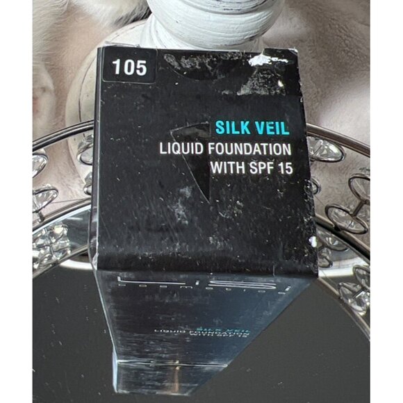 LiSi High-End Silk Veil Liquid Foundation  #105 With SPF 15 Makeup - Picture 5 of 9